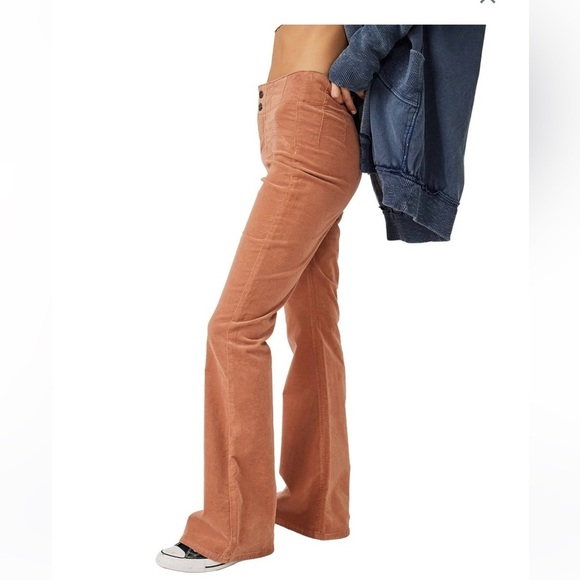 We the Free Jayden Corduroy pants NWOT. Size 30. - Picture 4 of 9